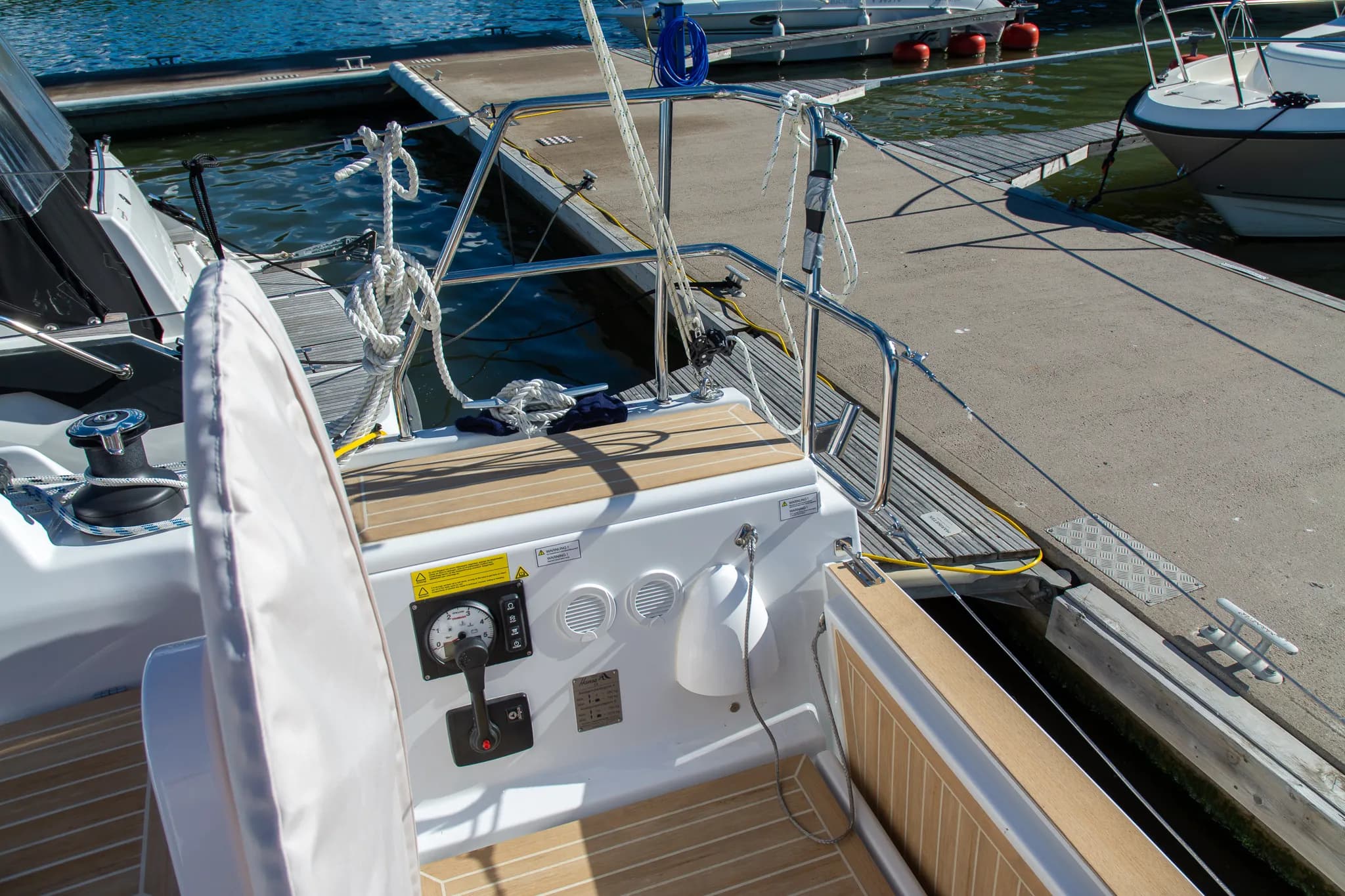 Hanse 388 — Every Nook and Cranny