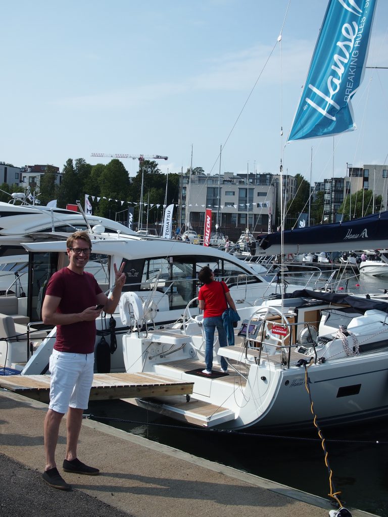 Hanse Yachts, Hanse 388